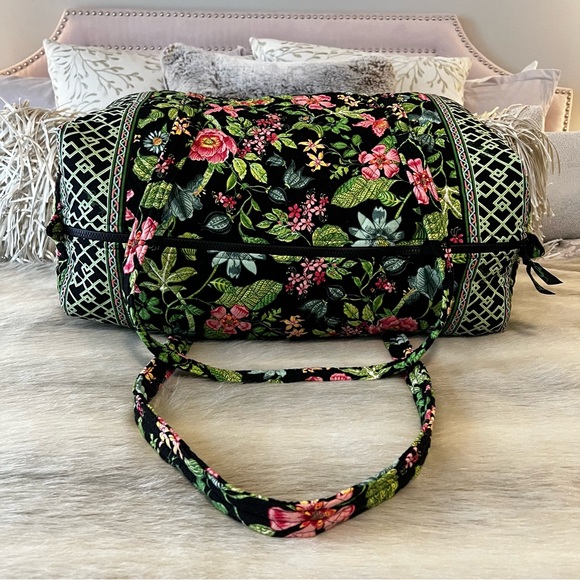 VERA BRADLEY Botanica 2007 Large Duffle Bag Zipper Y2K Black Pink Green Floral - Picture 9 of 13